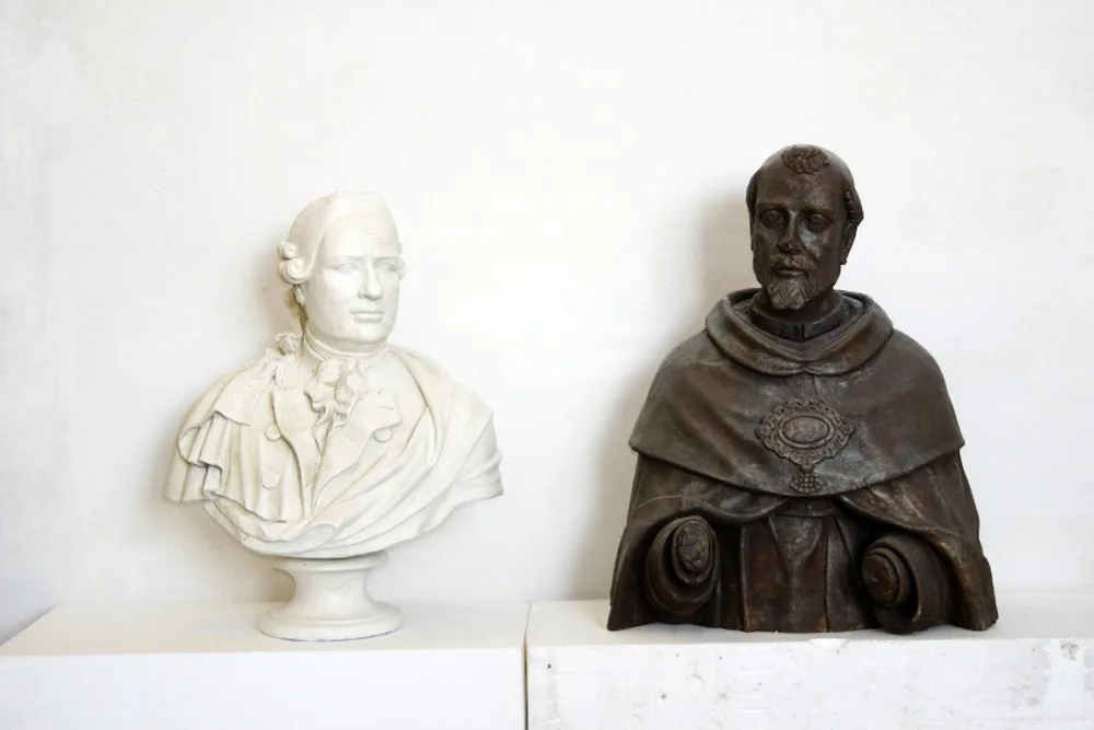 Busti settecento borghese religioso