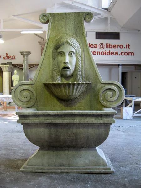 Fountain Mask Greco Volute