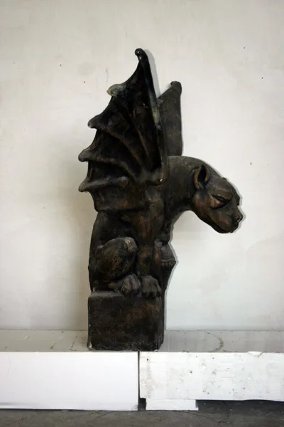 Gargoyle Cane Alato bronze
