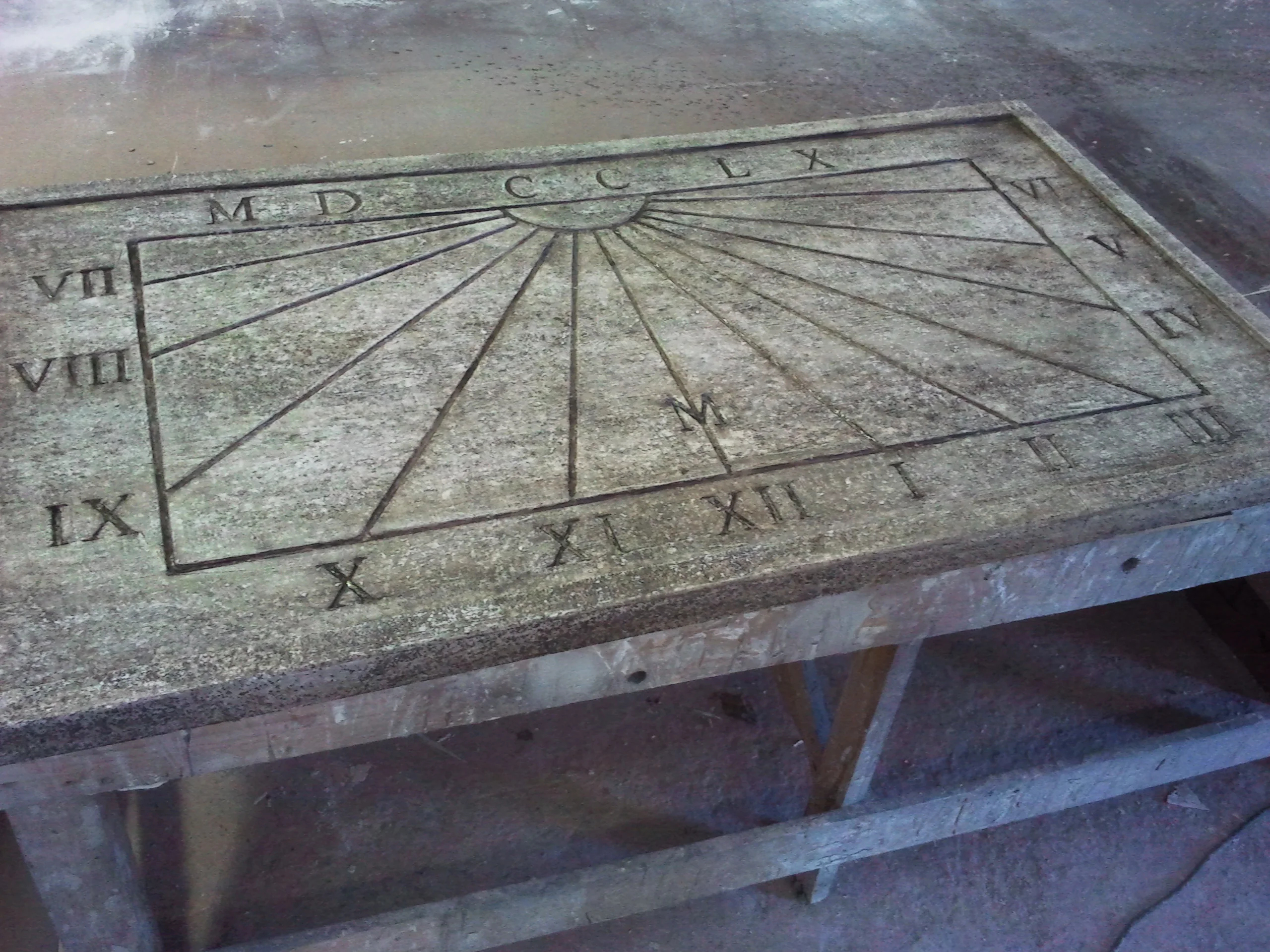 Decorative elements of the Peroni scenography: architectural details, period finishes, materials being worked on site